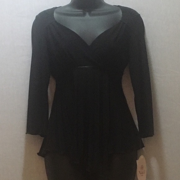 *3 for $20* Vol. 1 Petite Black Crossover Top - Picture 8 of 9